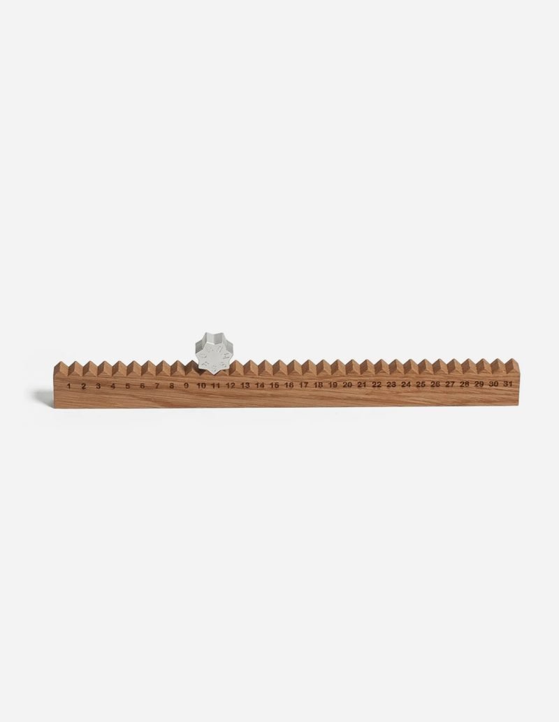 Calendario perpetuo in legno